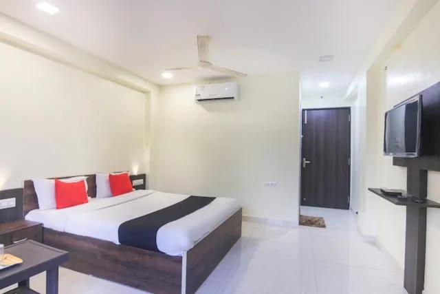 The Living Space Lonavala Eksteriør bilde
